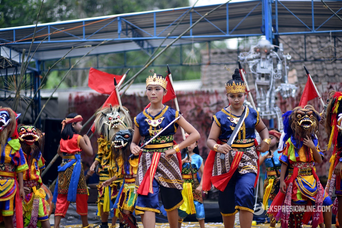 Bocah Kudu Dolanan di Festival Tlatah Bocah Ke-XI