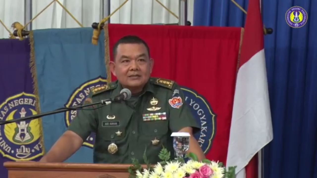 Hari Pertama PKKMB, Kadeppimjuang Akmil Isi Sesi Wawasan Kebangsaan