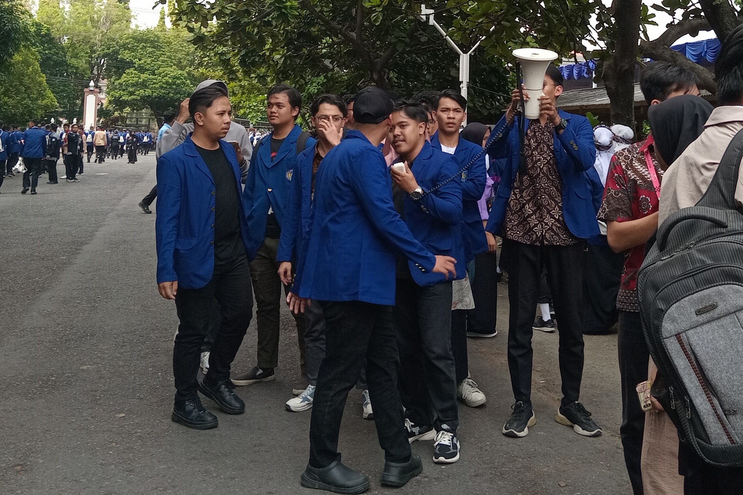 Birokrat Kampus Represi Aksi Orasi BEM UNY